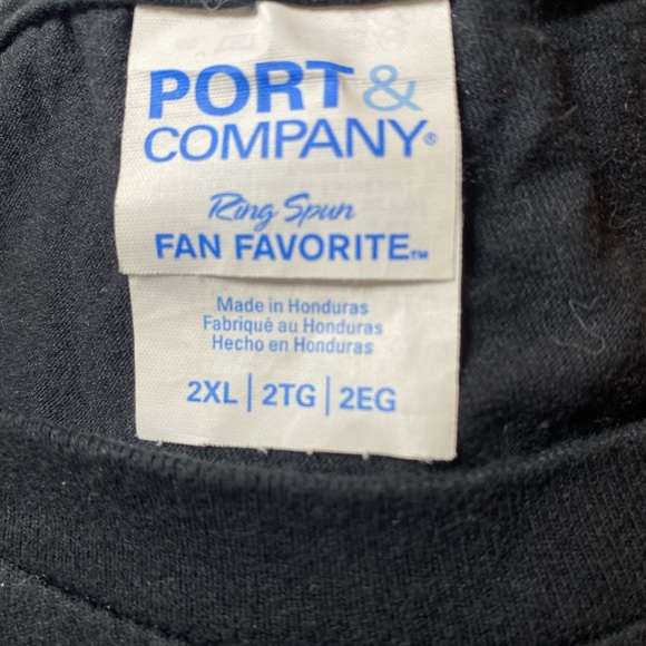 Port & Company Black Daddy Shark Short Sleeve Tee Size 2XL NWOT - Picture 2 of 2